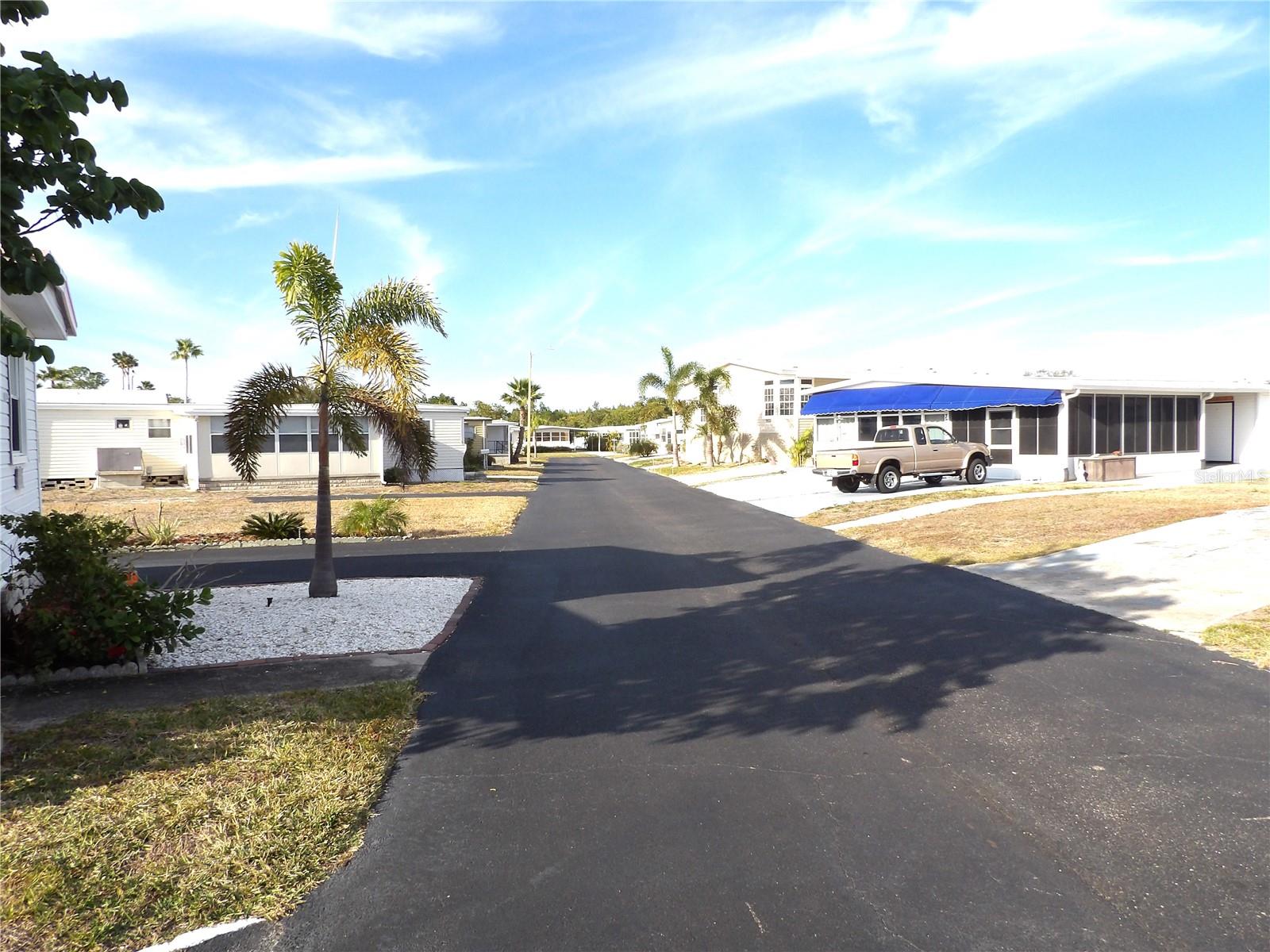 7216 MOUNT GEORGETOWN DR NE #555, ST PETERSBURG, FL, 33702