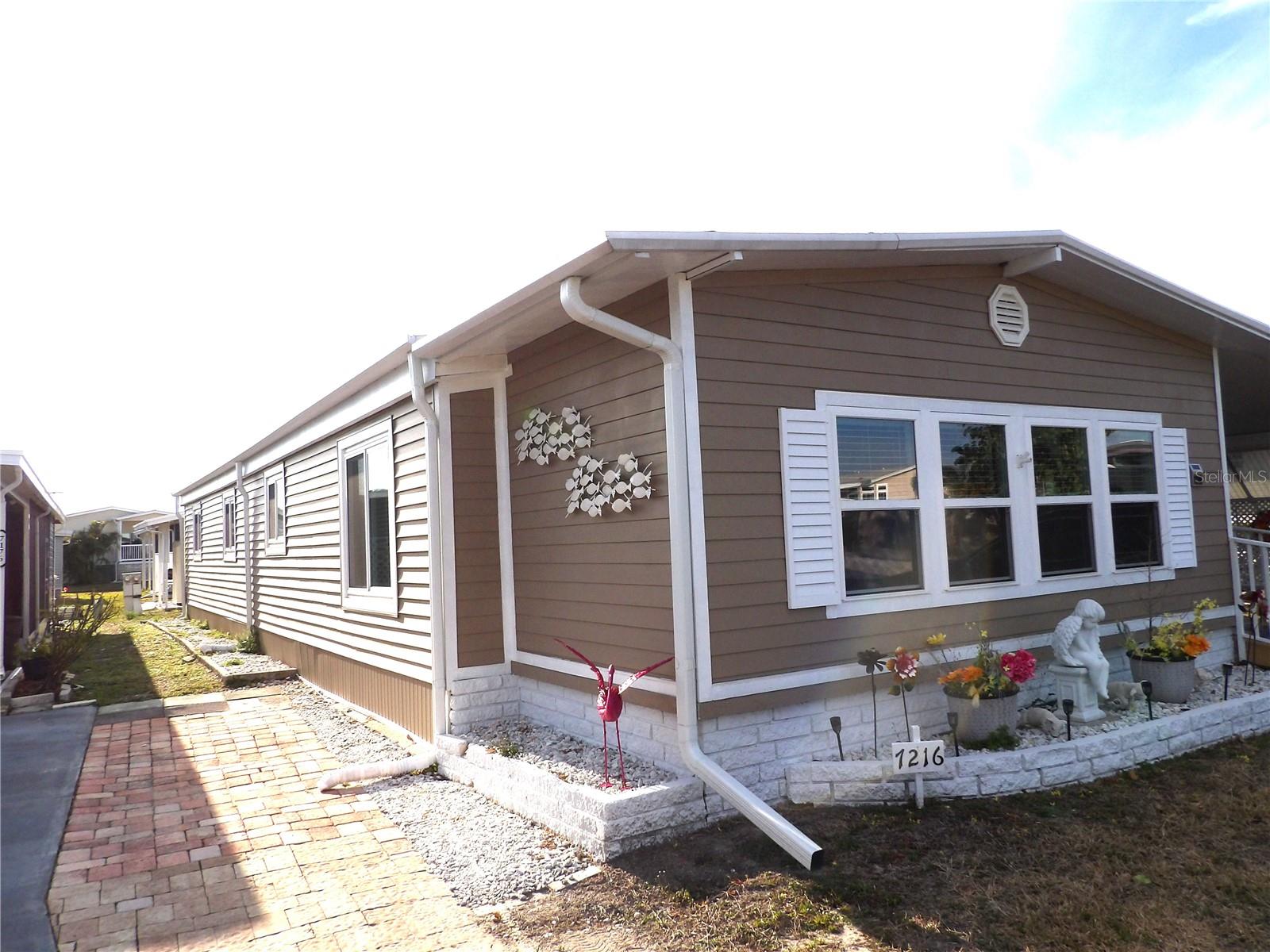 7216 MOUNT GEORGETOWN DR NE #555, ST PETERSBURG, FL, 33702