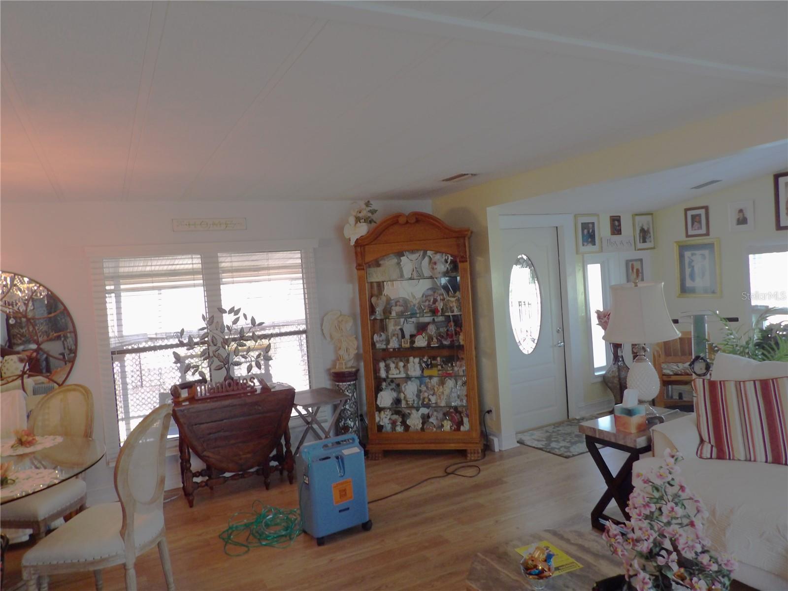 7216 MOUNT GEORGETOWN DR NE #555, ST PETERSBURG, FL, 33702