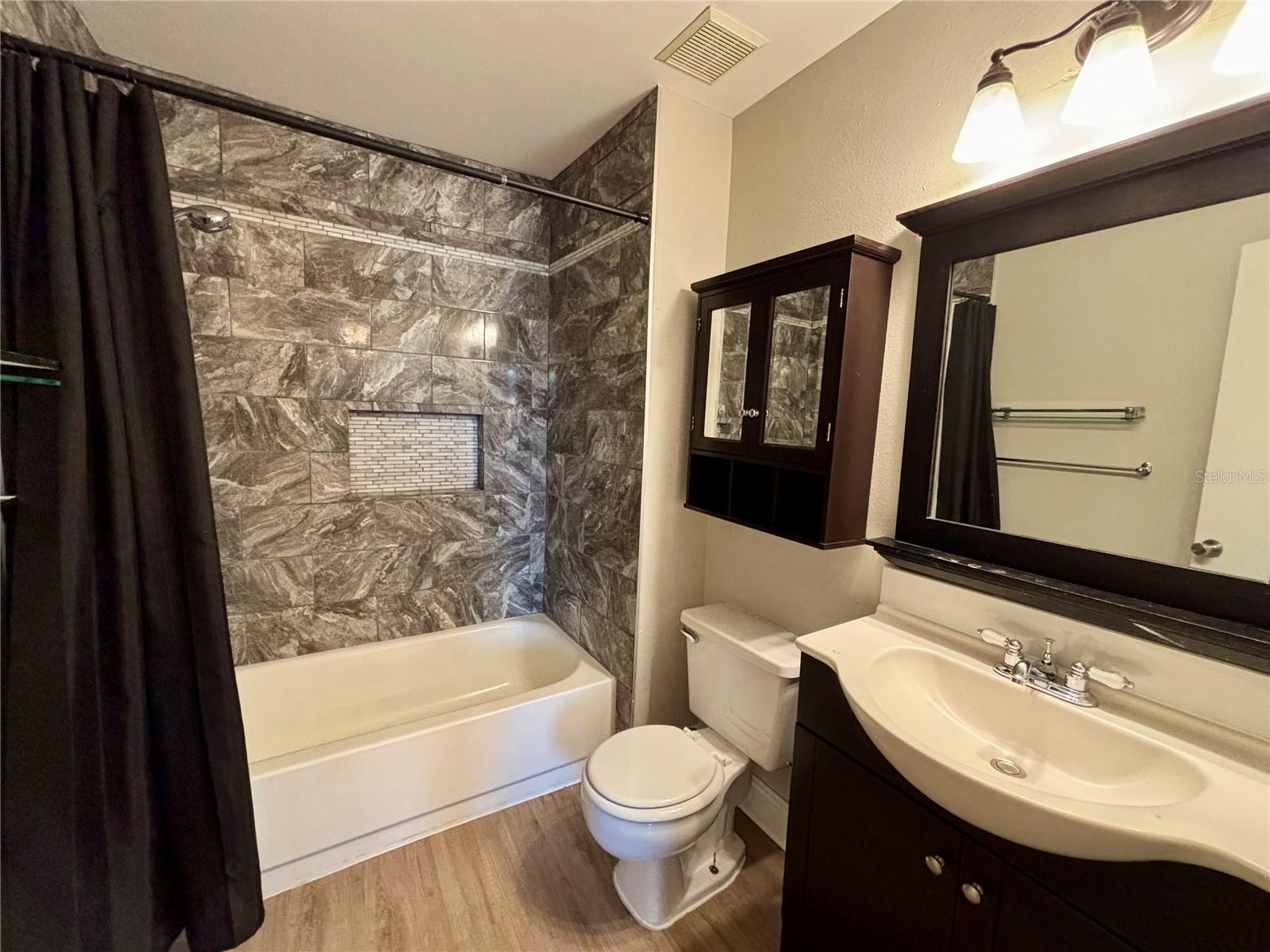 12620 CASTLE HILL DR, TAMPA, FL, 33624