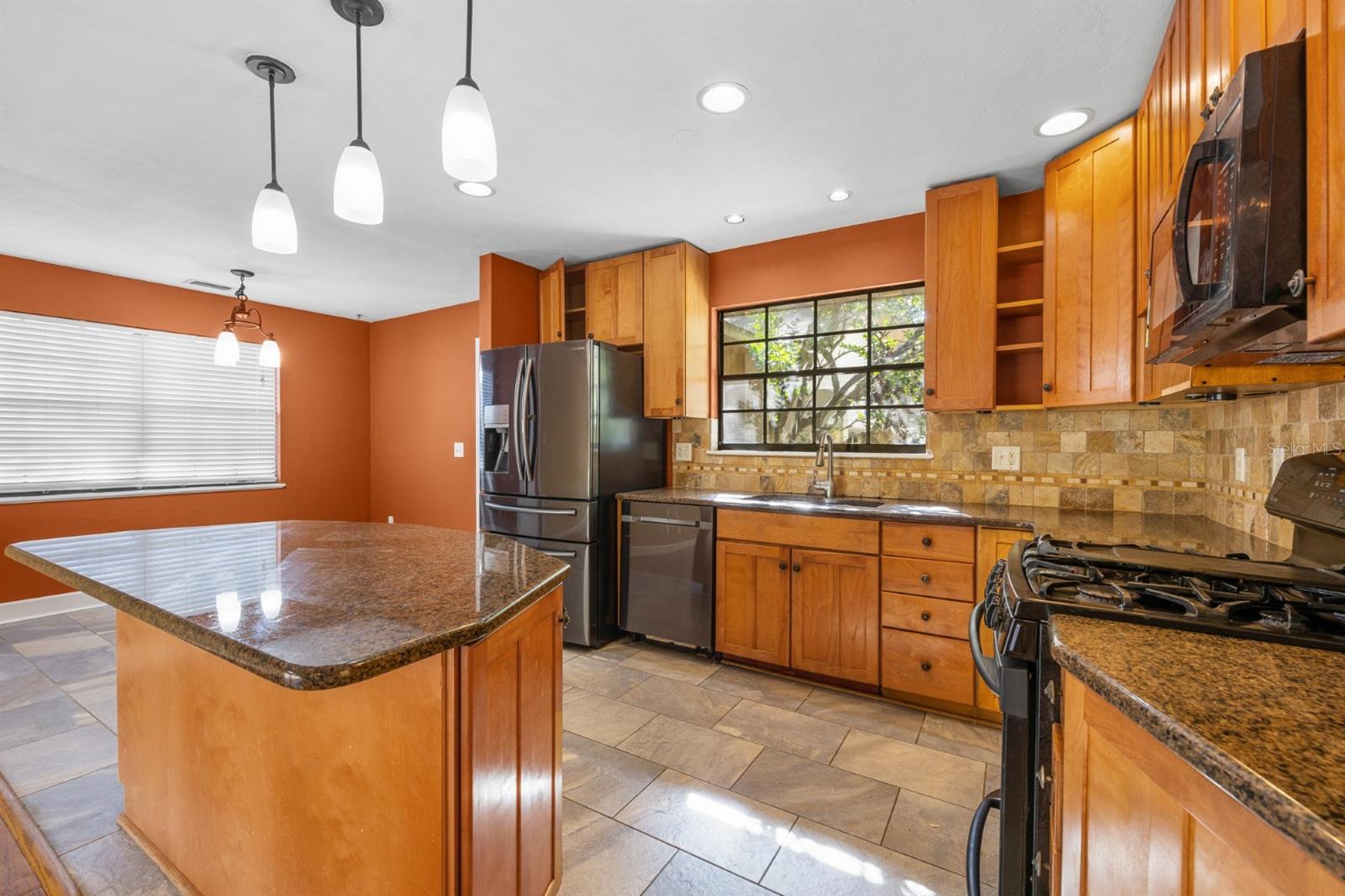 8520 SW 2ND PL, GAINESVILLE, FL, 32607