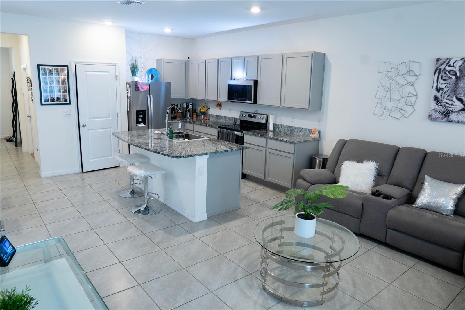 33010 MAJOR OAK DR, WESLEY CHAPEL, FL, 33545