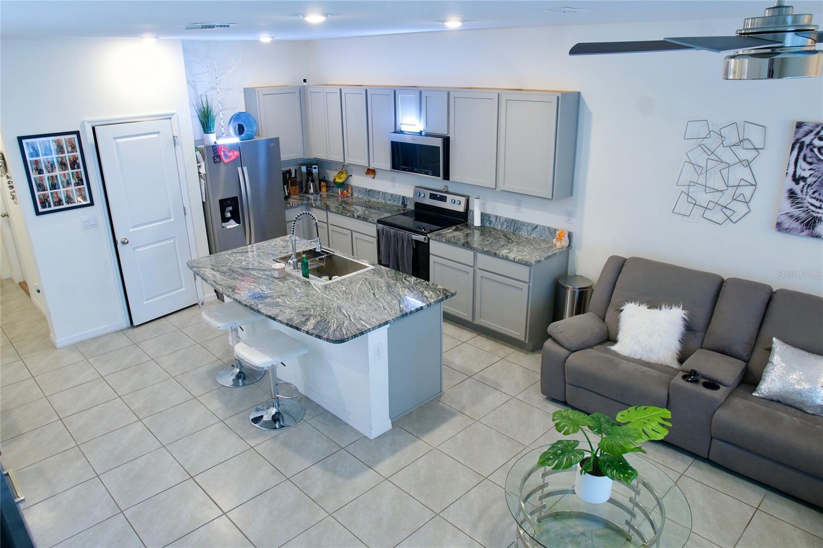 33010 MAJOR OAK DR, WESLEY CHAPEL, FL, 33545