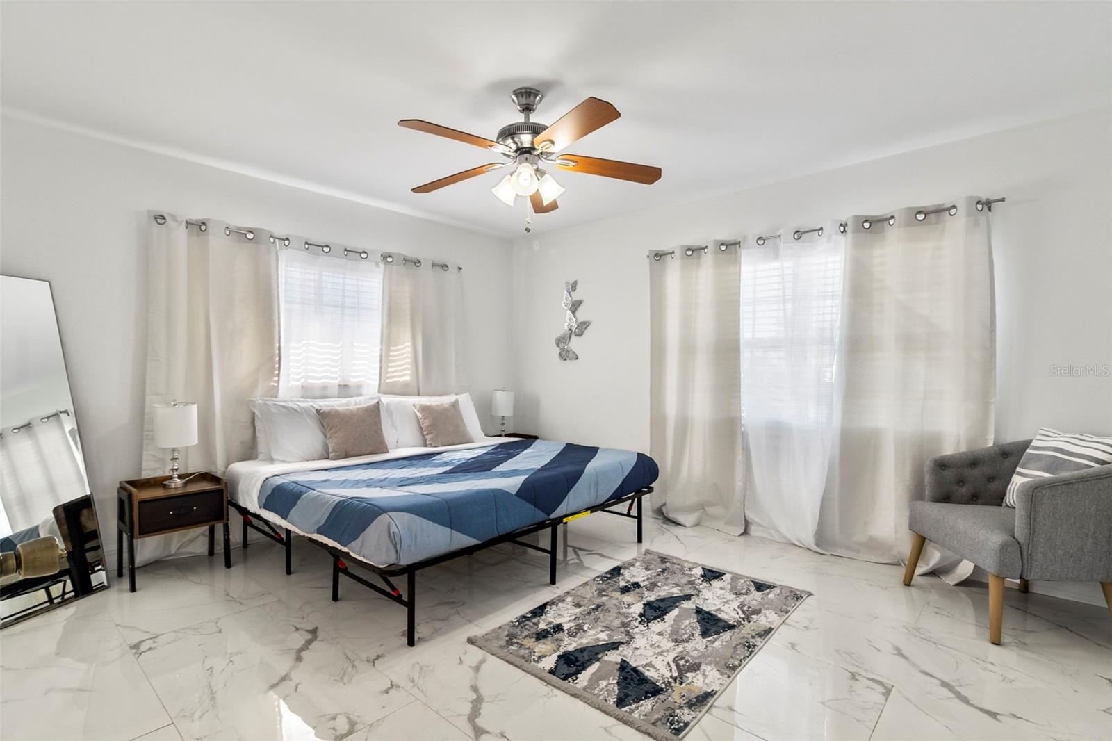 312 E TARPON BLVD NW, PORT CHARLOTTE, FL, 33952