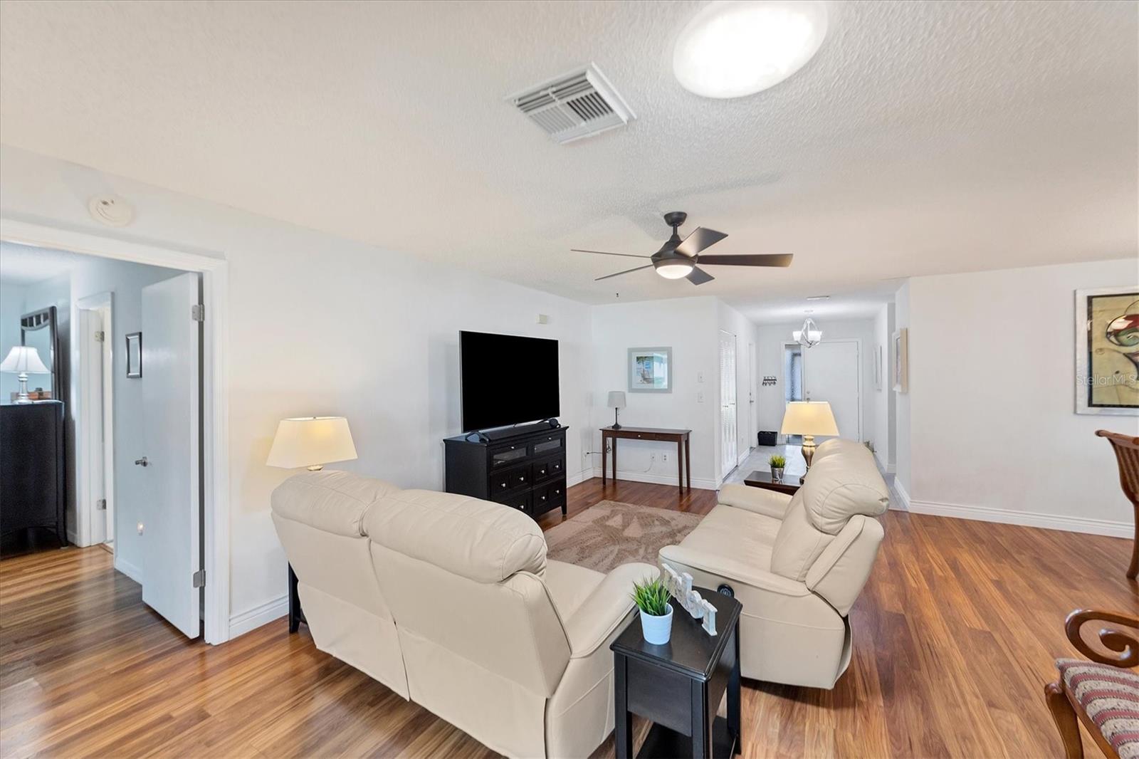 2510 LANCASTER DR #166, SUN CITY CENTER, FL, 33573