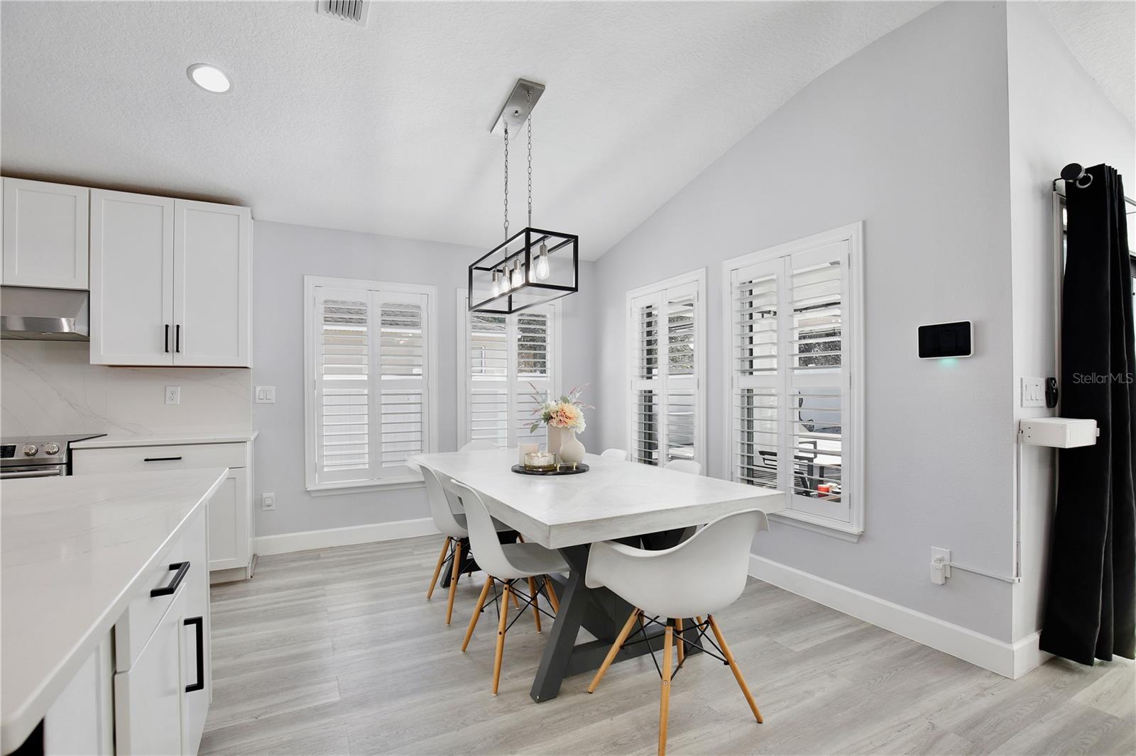 2320 BLUE MEADOWS CT, APOPKA, FL, 32703