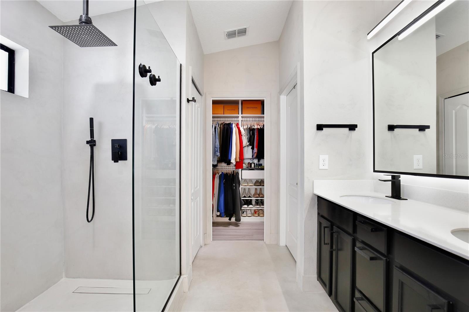 2320 BLUE MEADOWS CT, APOPKA, FL, 32703