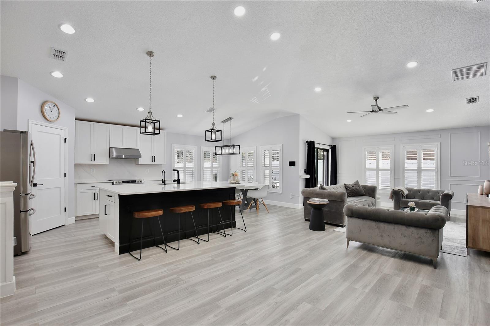 2320 BLUE MEADOWS CT, APOPKA, FL, 32703