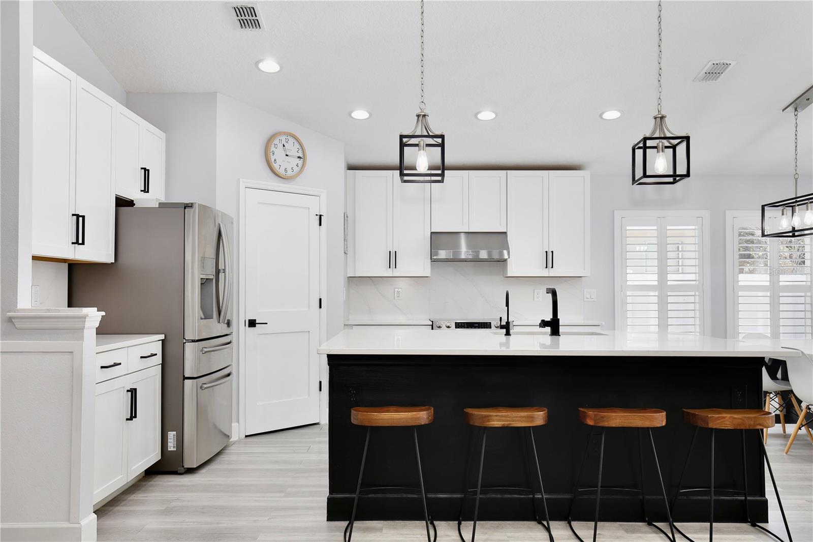 2320 BLUE MEADOWS CT, APOPKA, FL, 32703