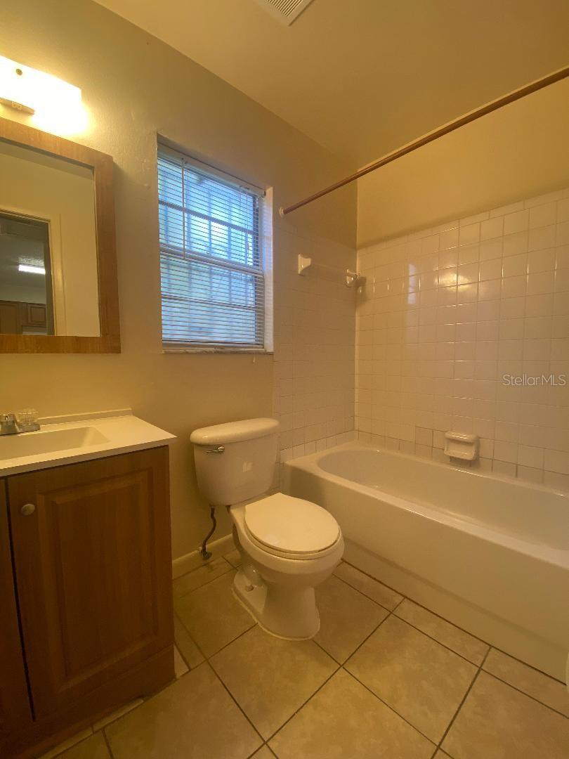 8407 N 10TH ST #B, TAMPA, FL, 33604