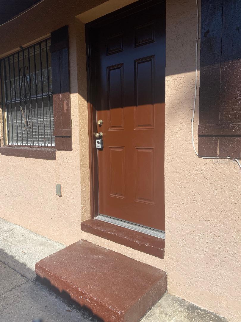 8407 N 10TH ST #B, TAMPA, FL, 33604