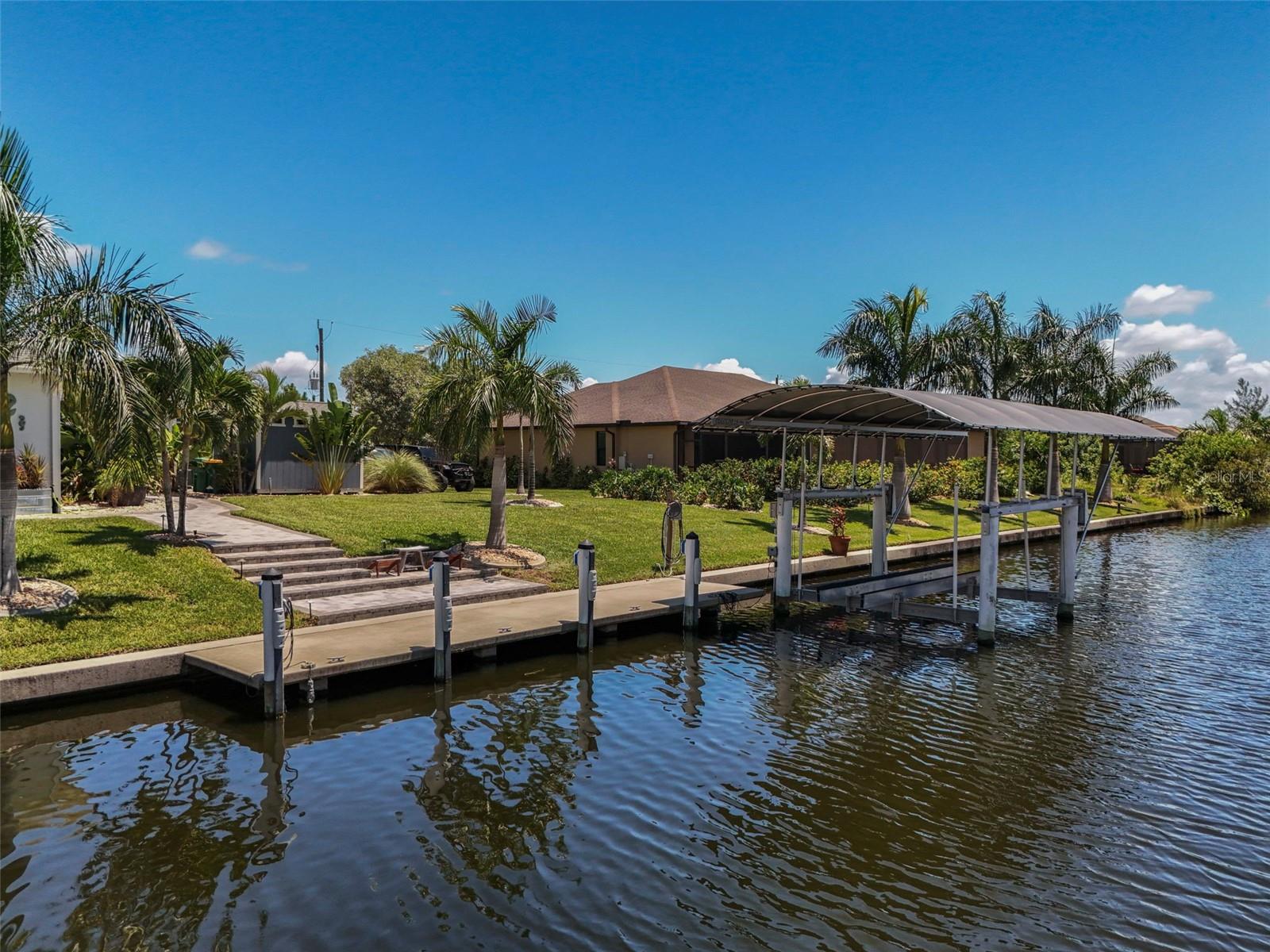 15794 VISCOUNT CIR, PORT CHARLOTTE, FL, 33981