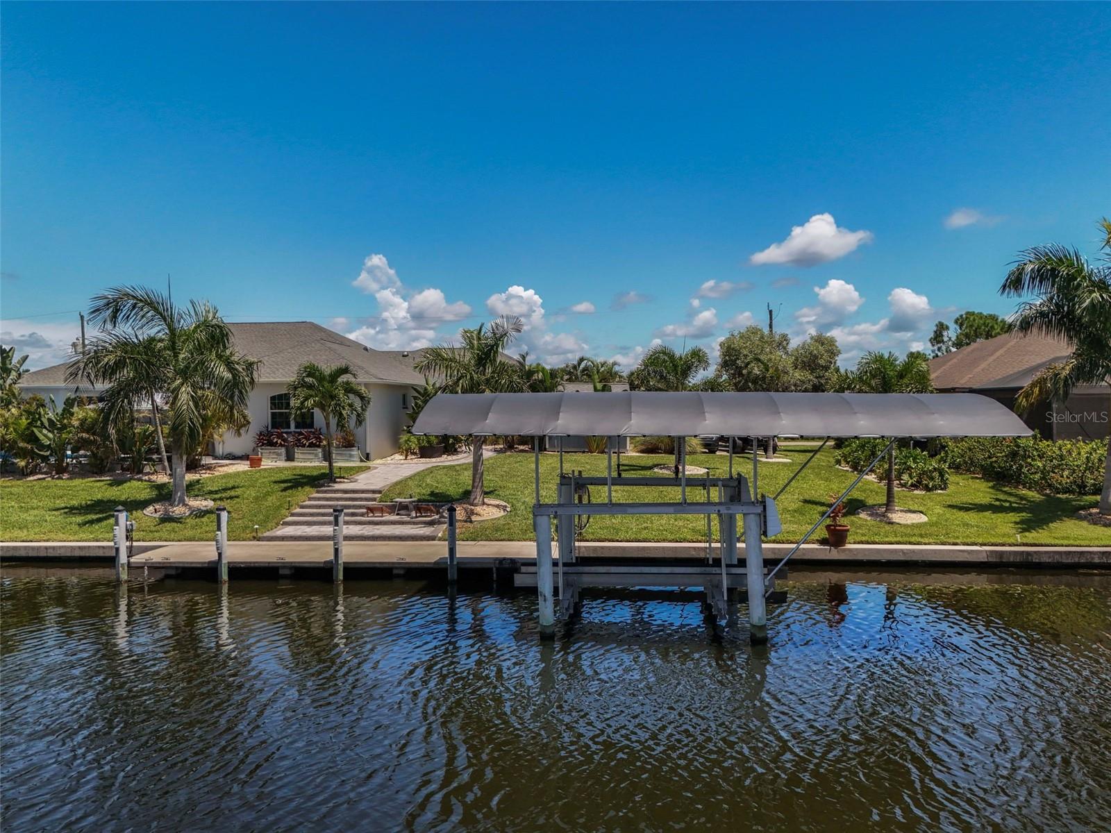 15794 VISCOUNT CIR, PORT CHARLOTTE, FL, 33981