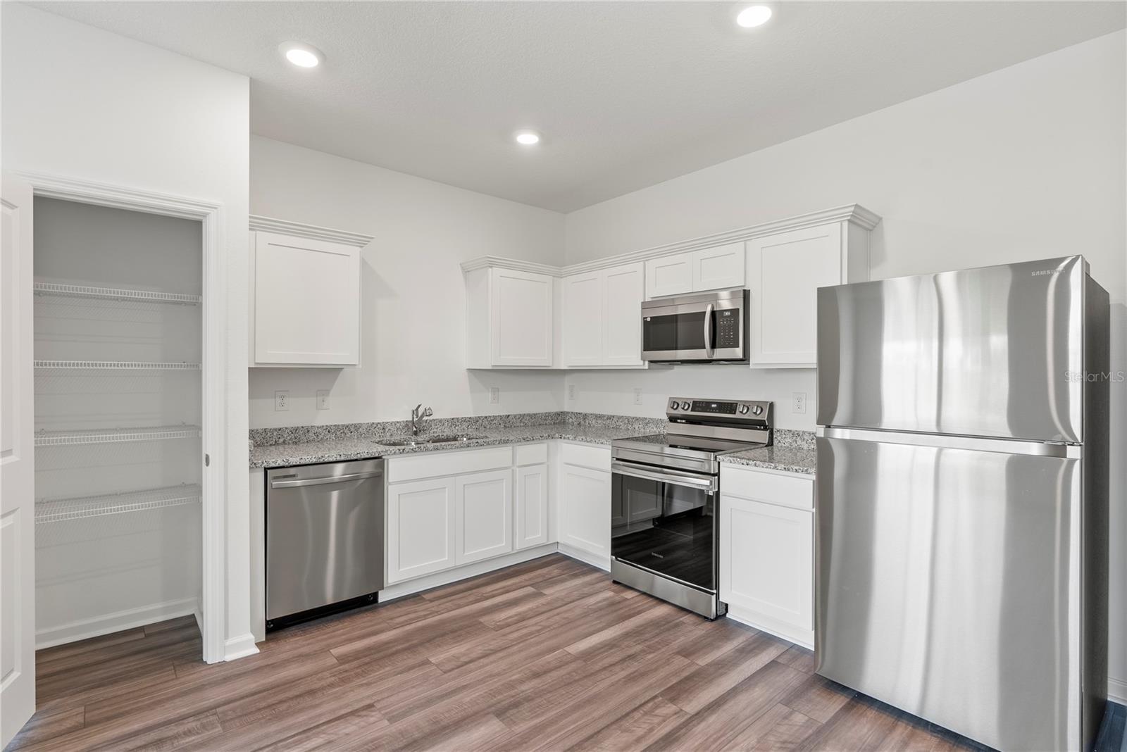 6207 CALLE OCHOA ST, ZEPHYRHILLS, FL, 33542