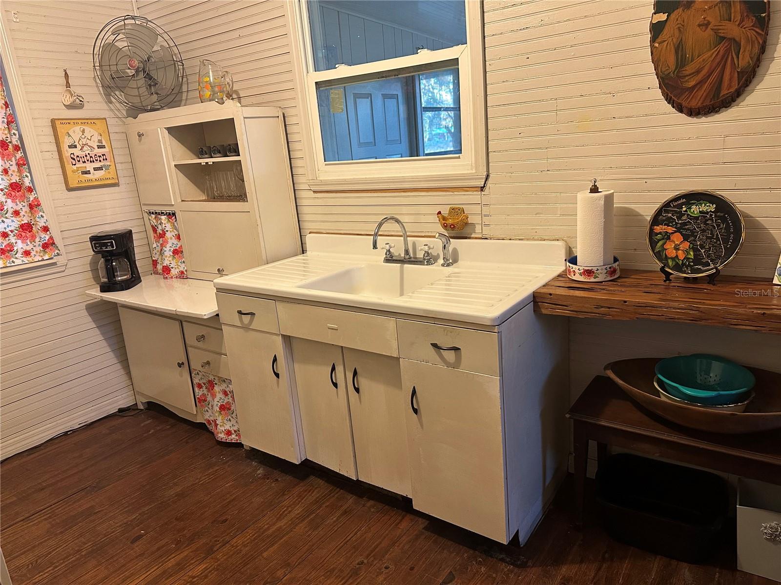 13369 CR 719, WEBSTER, FL, 33597