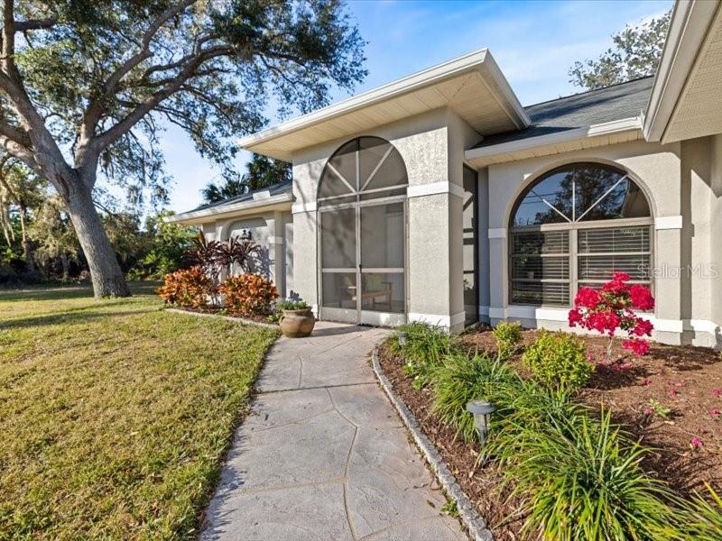 337 FLAMINGO BLVD, PORT CHARLOTTE, FL, 33954
