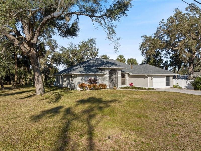 337 FLAMINGO BLVD, PORT CHARLOTTE, FL, 33954
