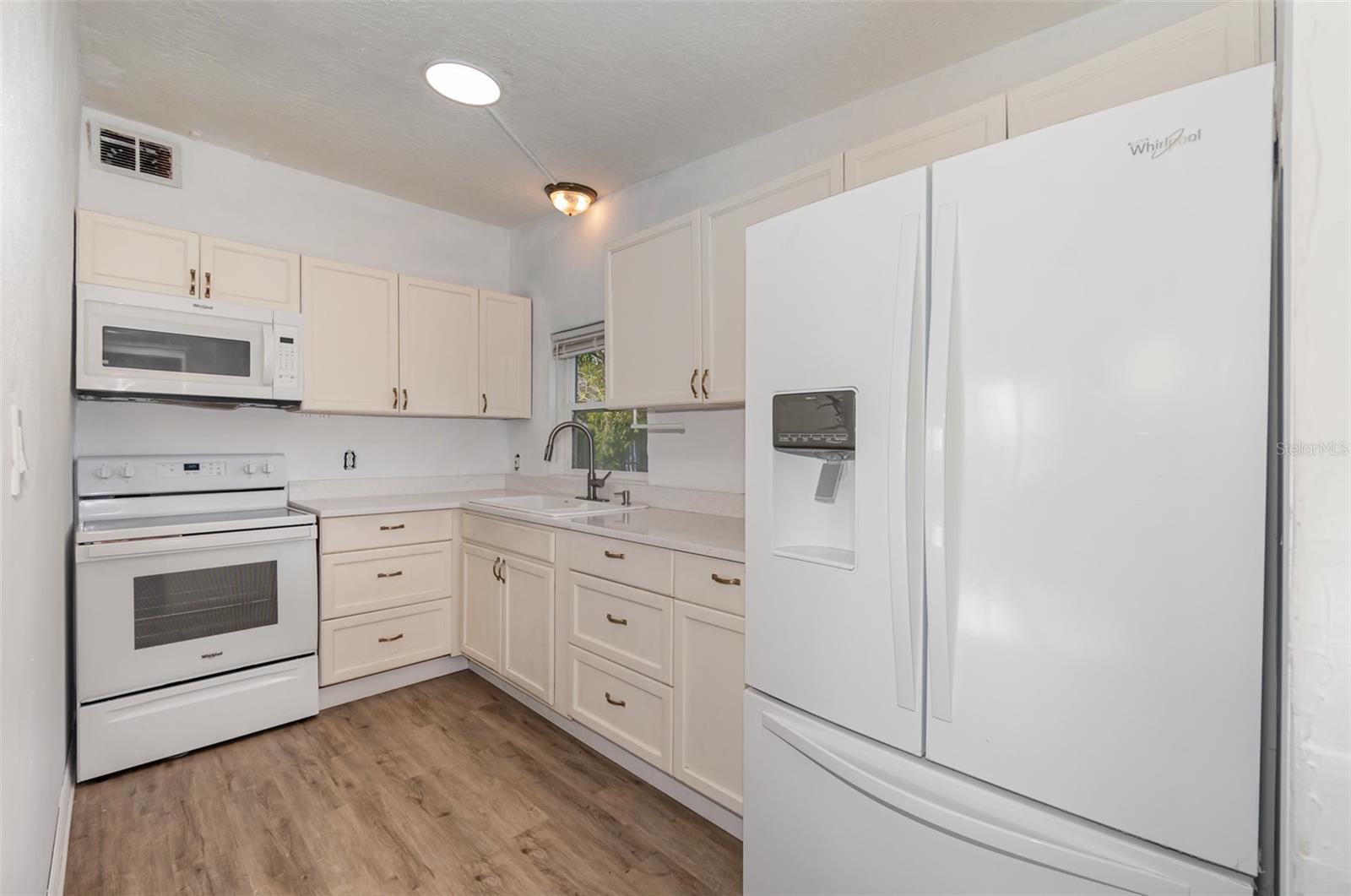 5883 DOGWOOD DR, ORLANDO, FL, 32807