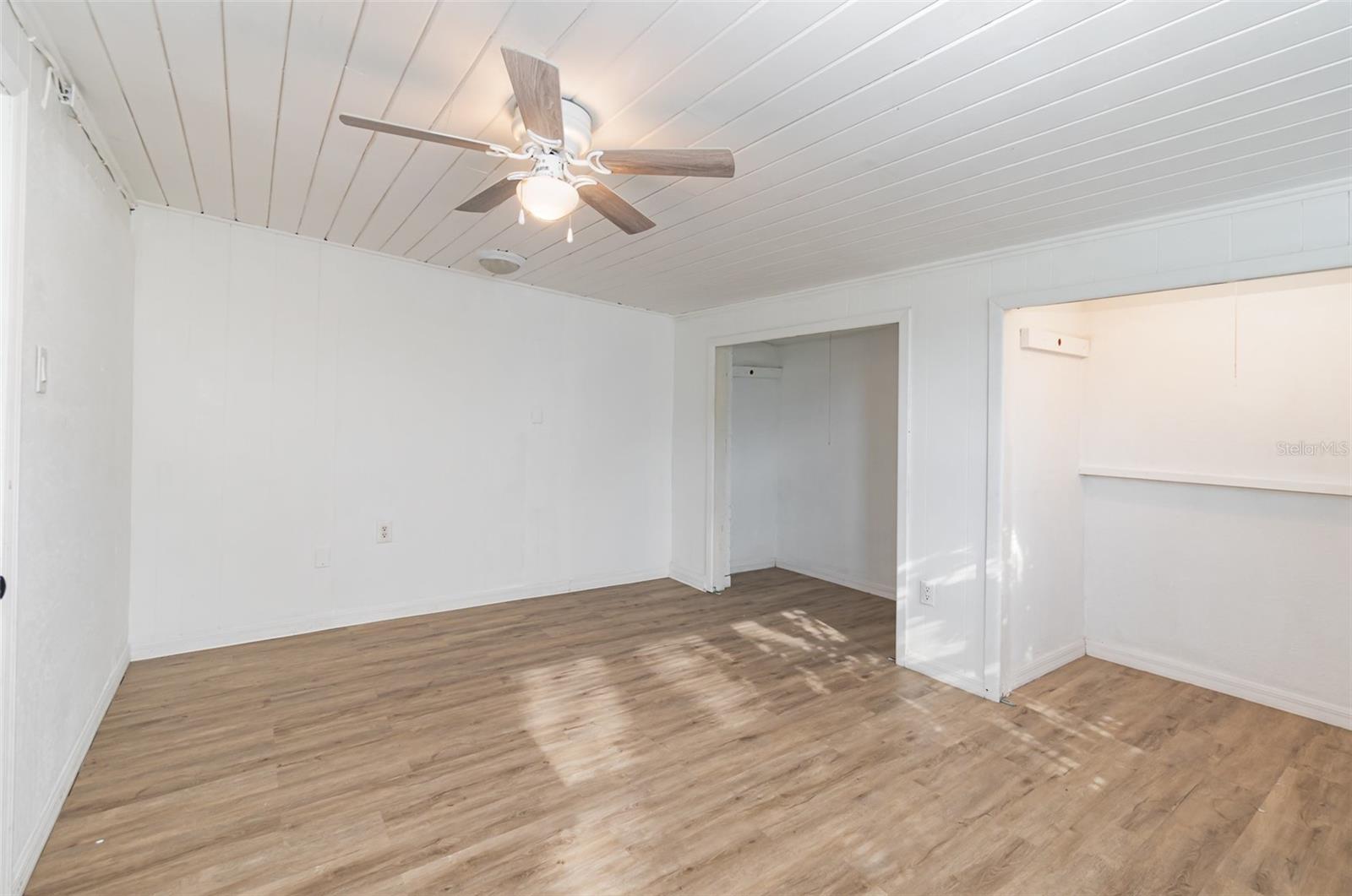 5883 DOGWOOD DR, ORLANDO, FL, 32807