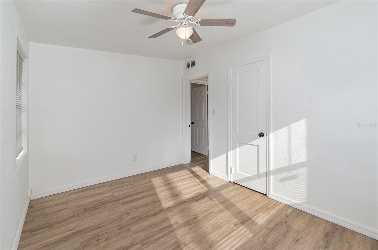 5883 DOGWOOD DR, ORLANDO, FL, 32807