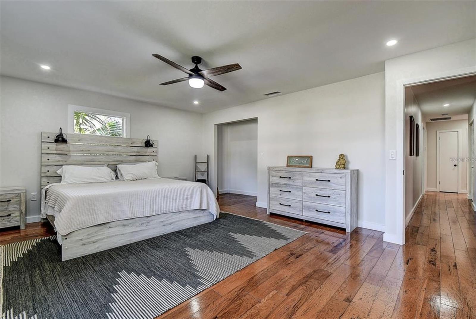 3950 SAWYERWOOD RD, SARASOTA, FL, 34233