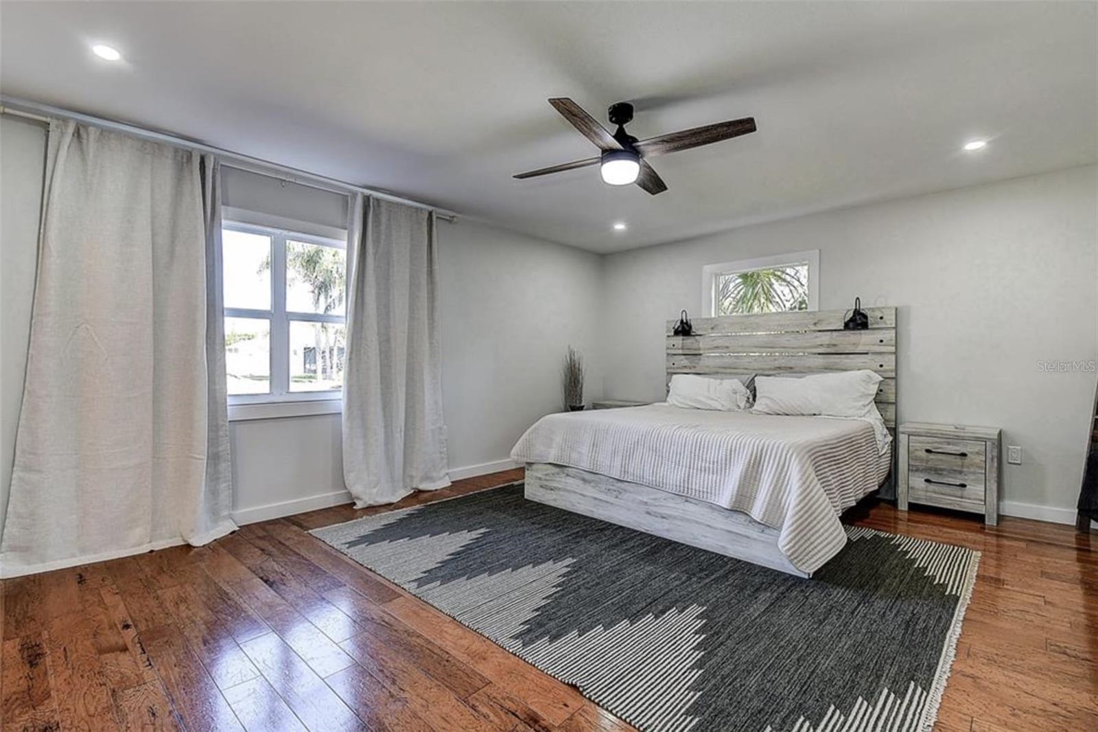 3950 SAWYERWOOD RD, SARASOTA, FL, 34233