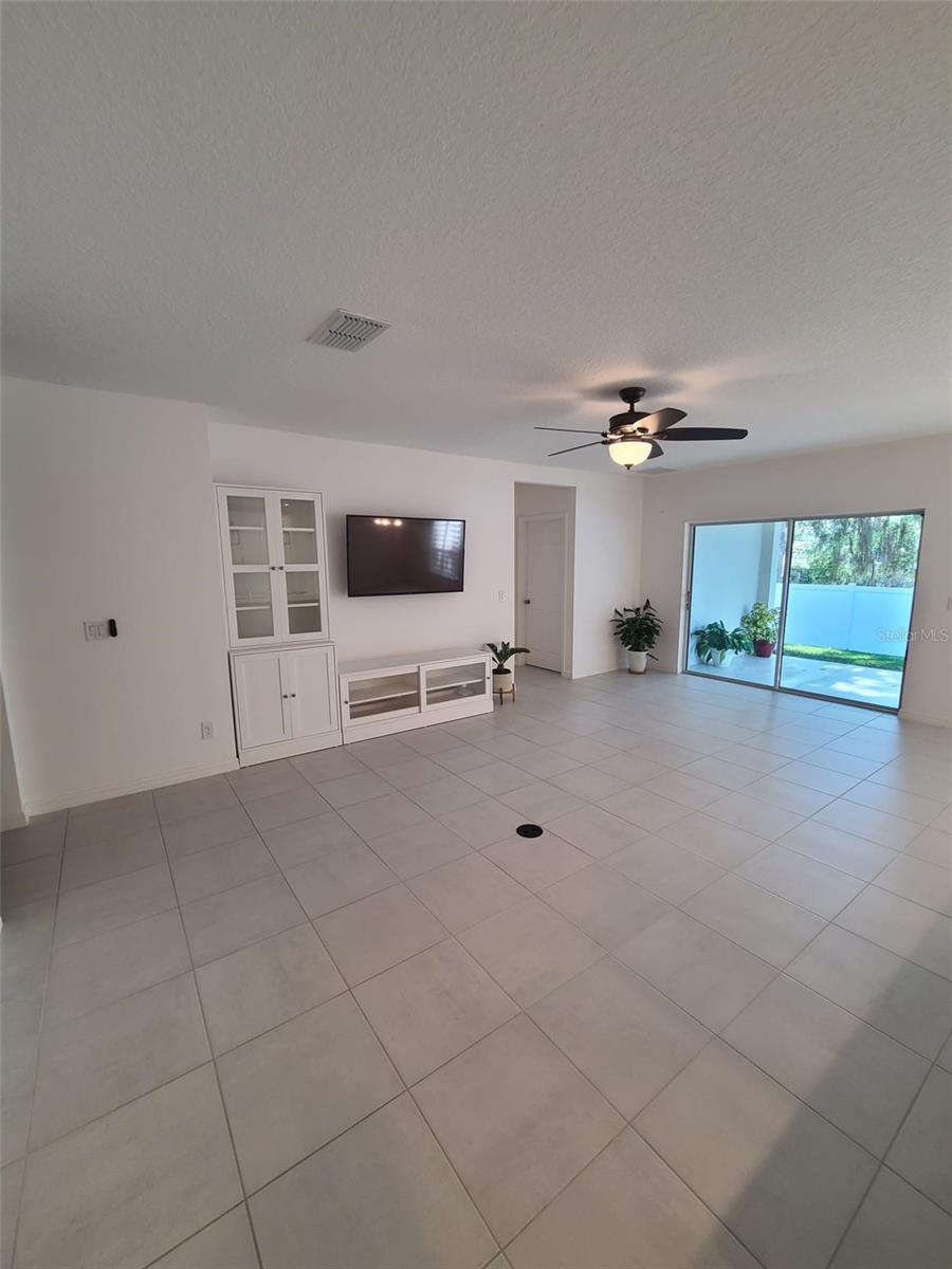 928 AVENAL LN, DAVENPORT, FL, 33837