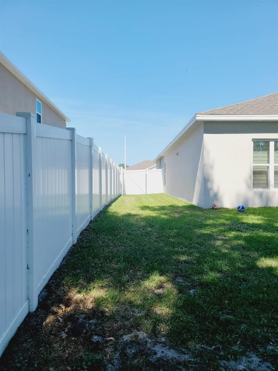 928 AVENAL LN, DAVENPORT, FL, 33837