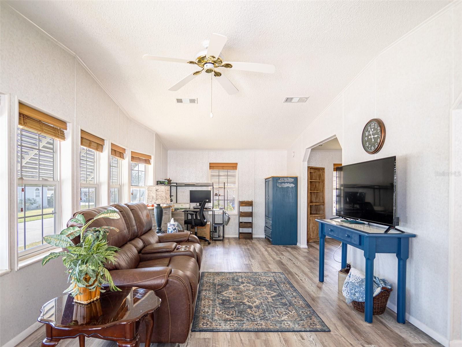 409 MCELWEE DR, AUBURNDALE, FL, 33823