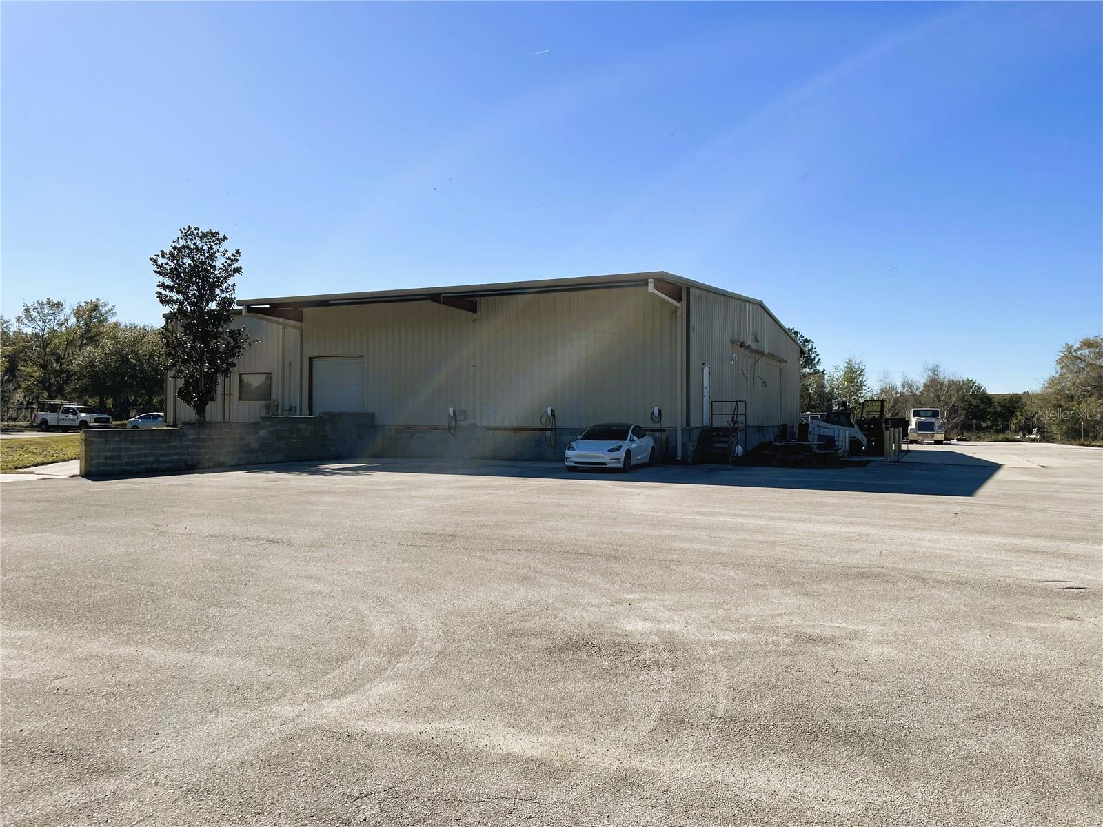 4680 LAKE INDUSTRIAL BLVD, TAVARES, FL, 32778