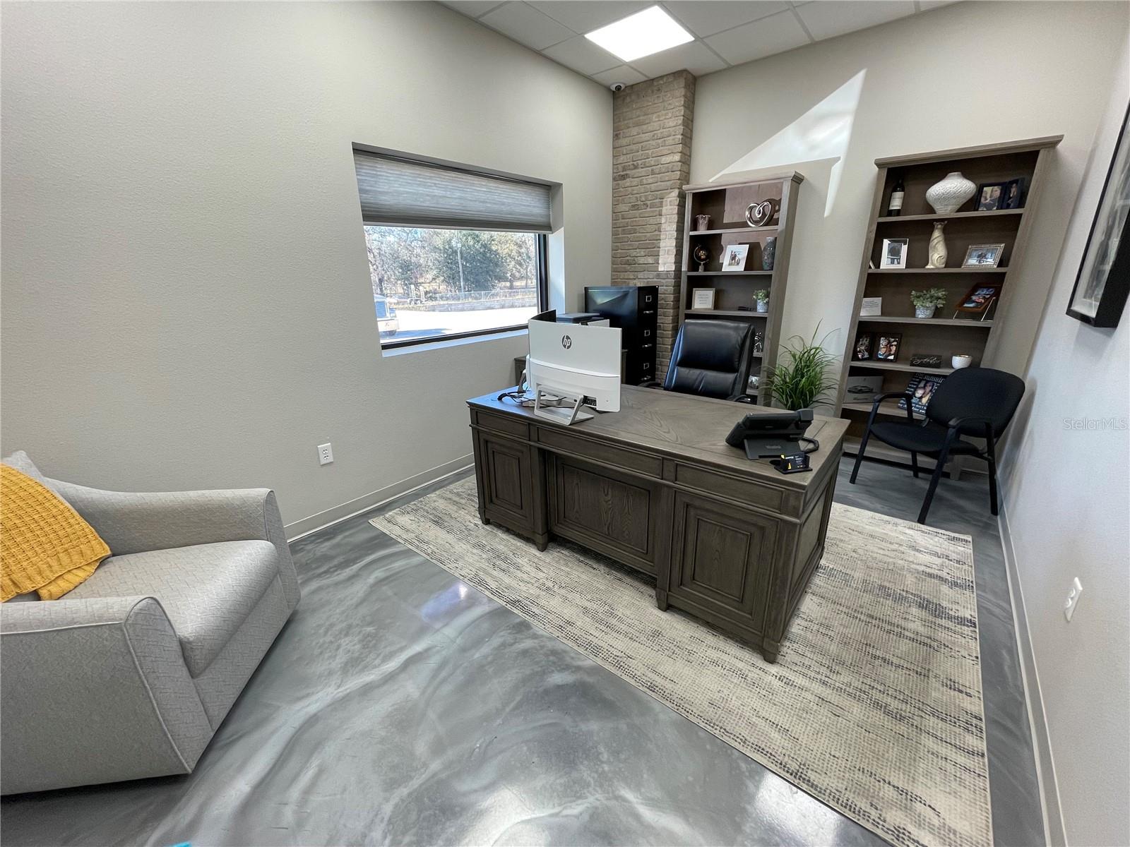 4680 LAKE INDUSTRIAL BLVD, TAVARES, FL, 32778