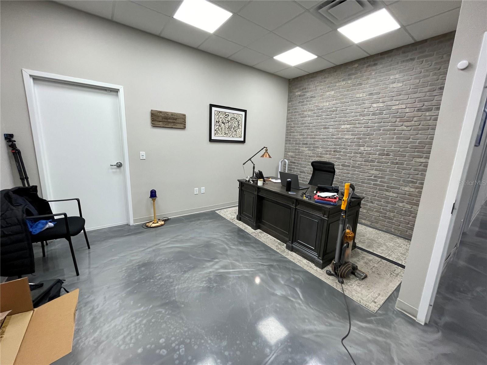 4680 LAKE INDUSTRIAL BLVD, TAVARES, FL, 32778