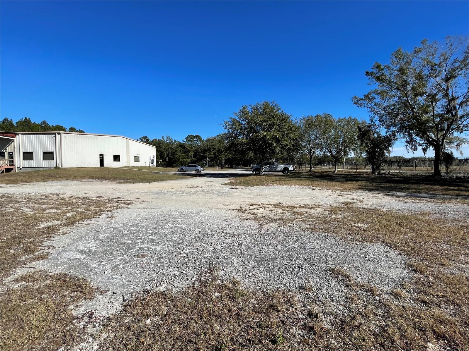 4680 LAKE INDUSTRIAL BLVD, TAVARES, FL, 32778