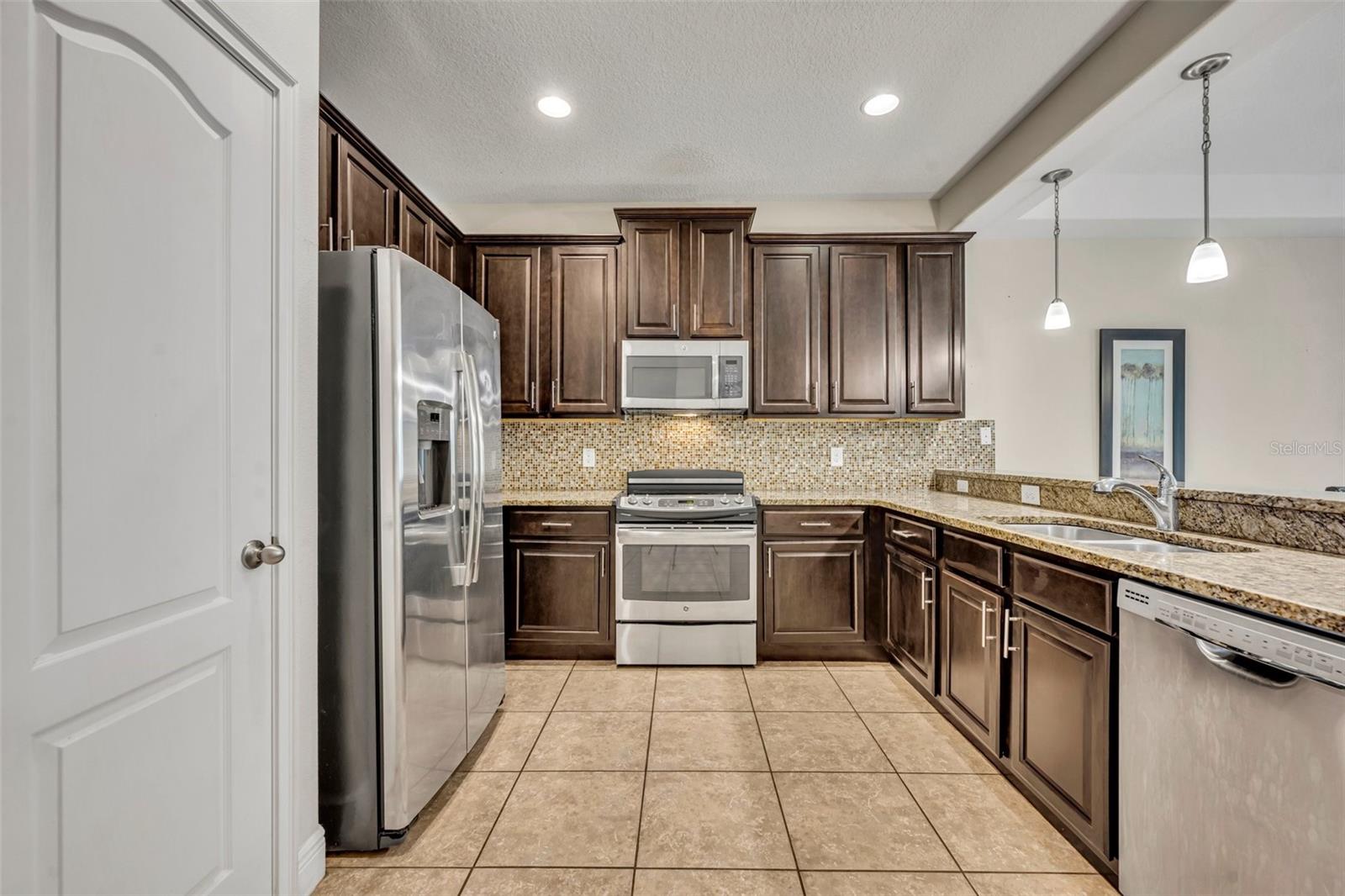 8177 ROSEVILLE BLVD, DAVENPORT, FL, 33896