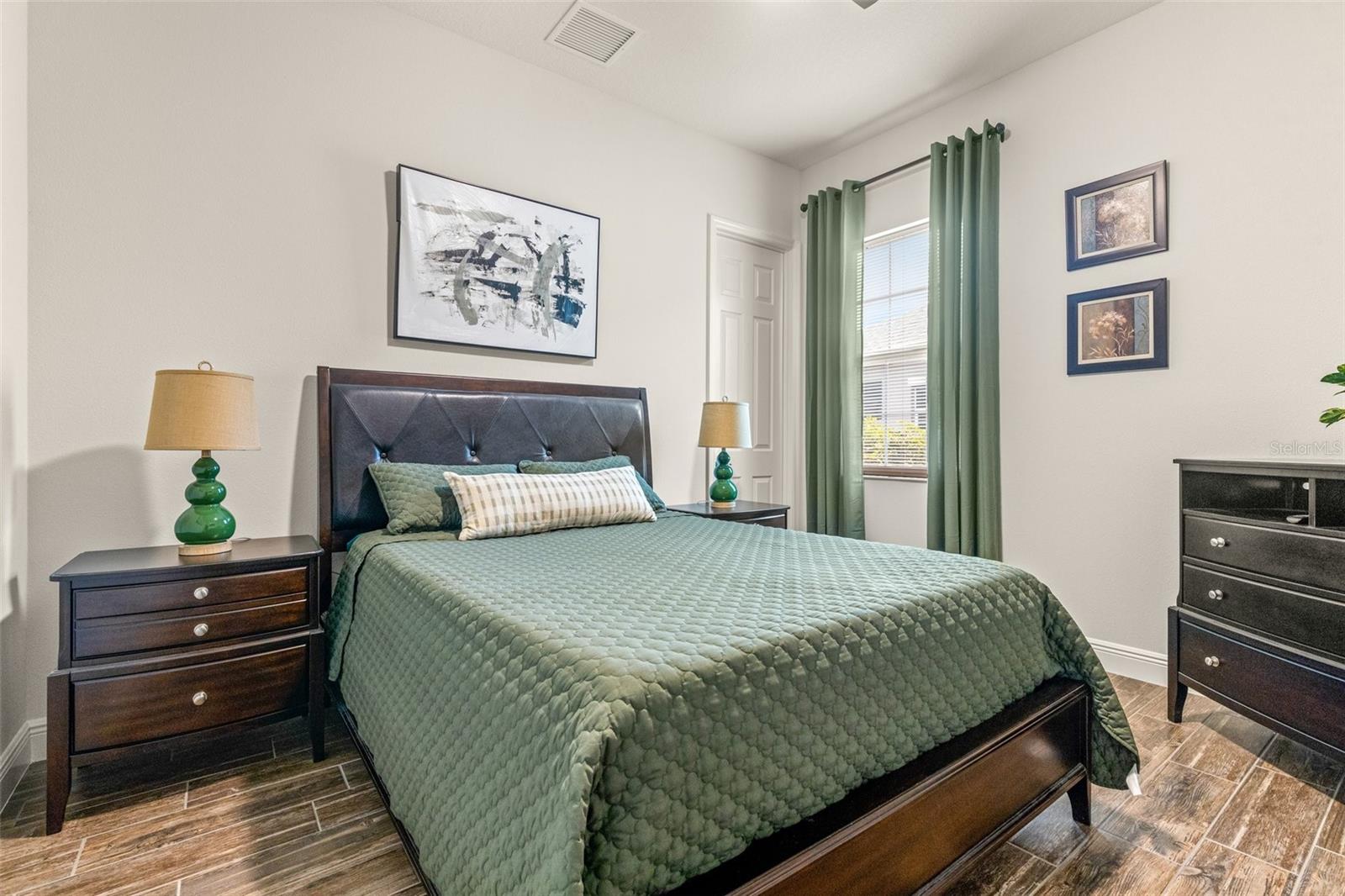 4041 WOODLAND RETREAT BLVD, NEW PORT RICHEY, FL, 34655