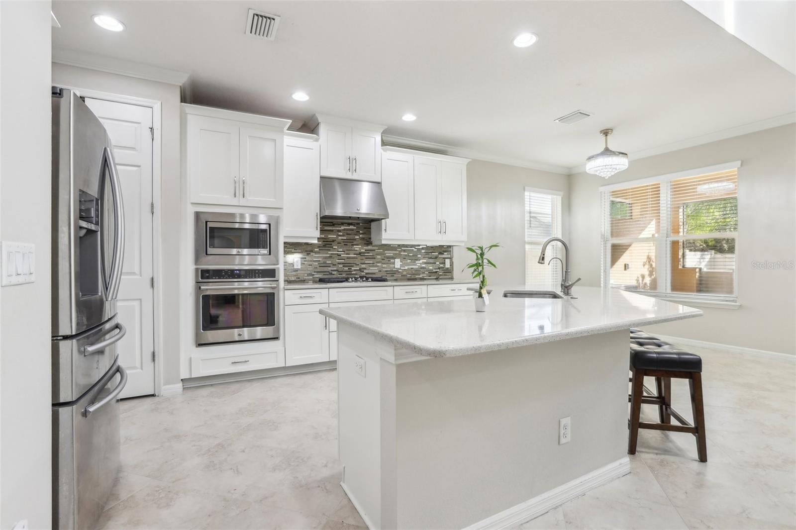 8836 CITRUS PALM DR, TAMPA, FL, 33626