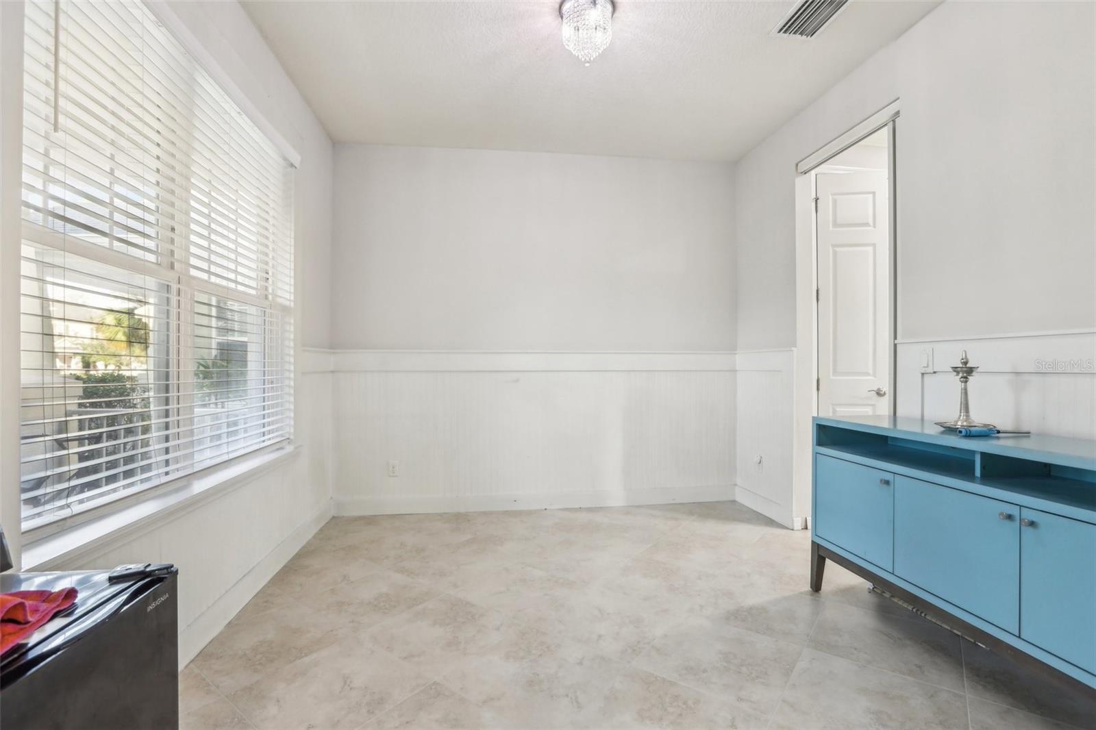 8836 CITRUS PALM DR, TAMPA, FL, 33626