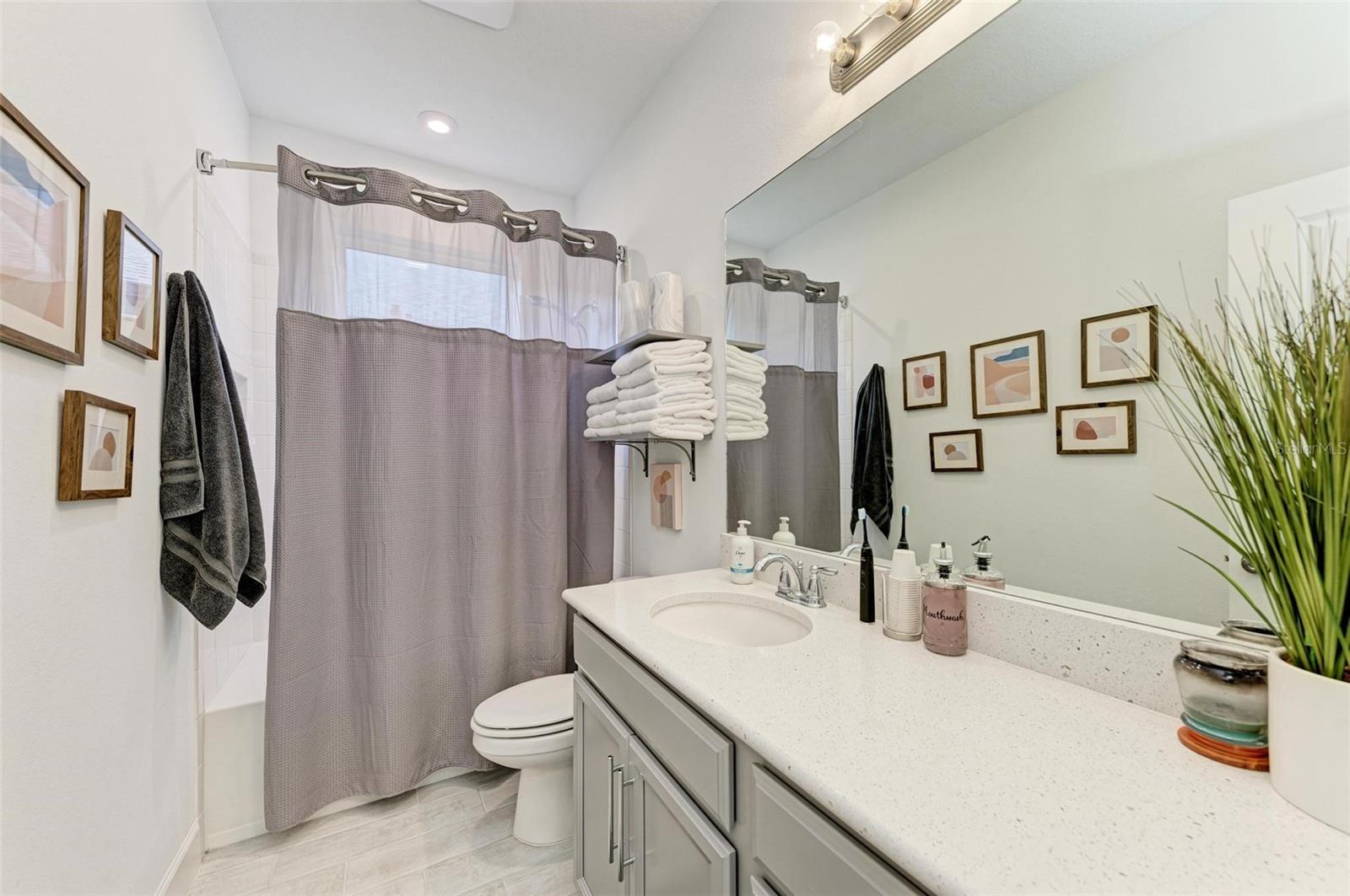 8250 VELDA TRL, SARASOTA, FL, 34241