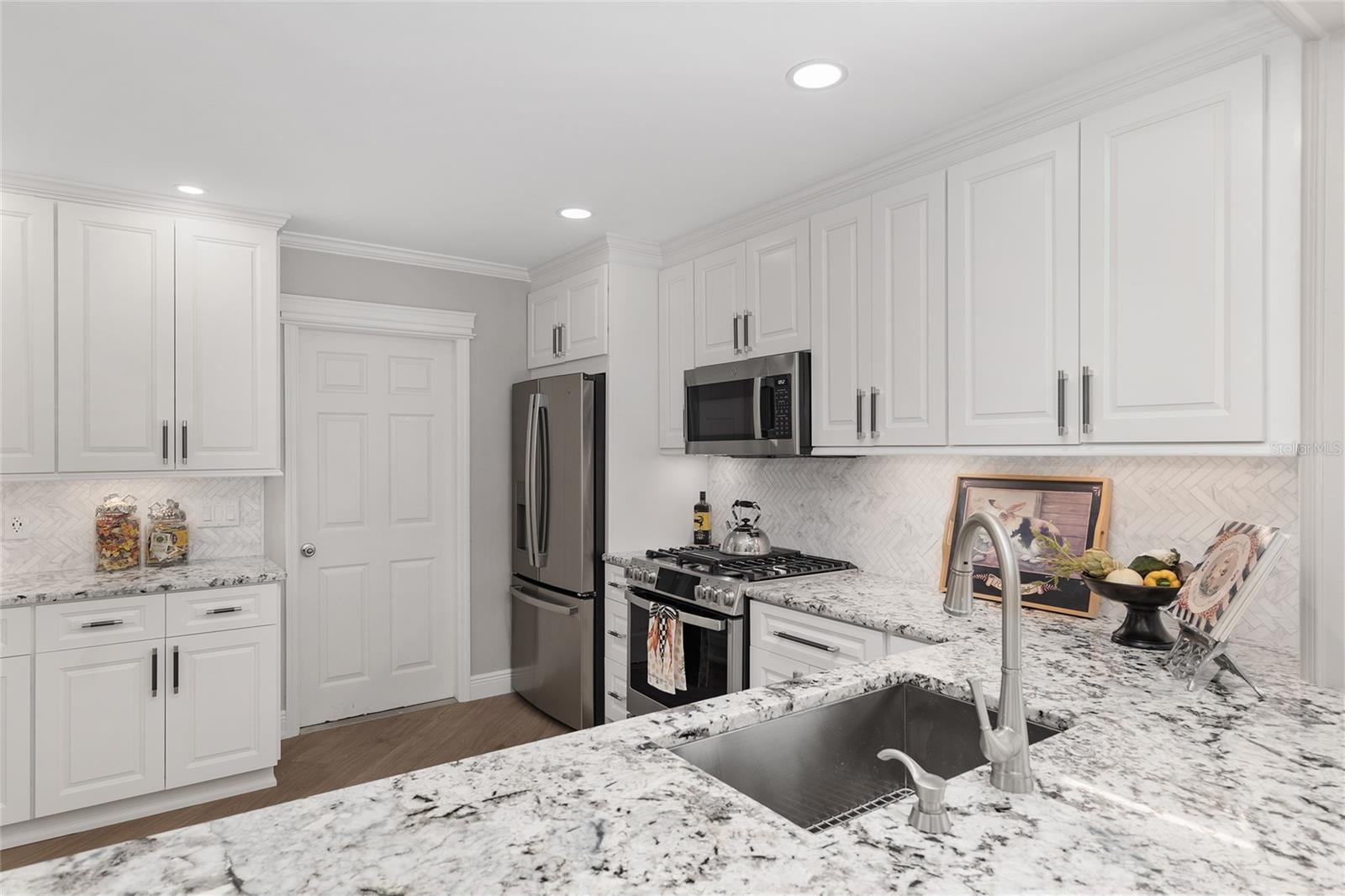 17760 SE 91ST GAYLARK AVE, THE VILLAGES, FL, 32162