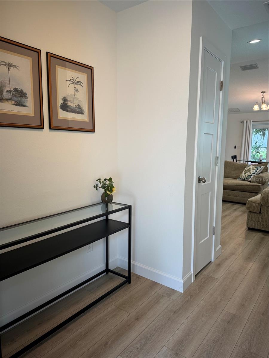 1218 LIBERTY AVE, MOUNT DORA, FL, 32757