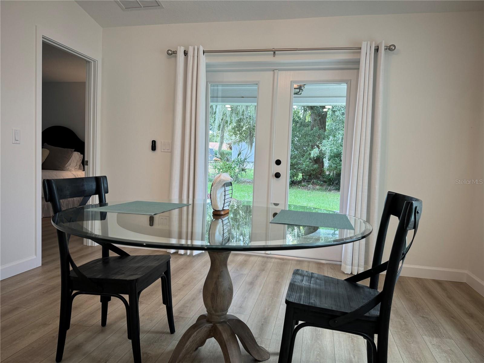 1218 LIBERTY AVE, MOUNT DORA, FL, 32757