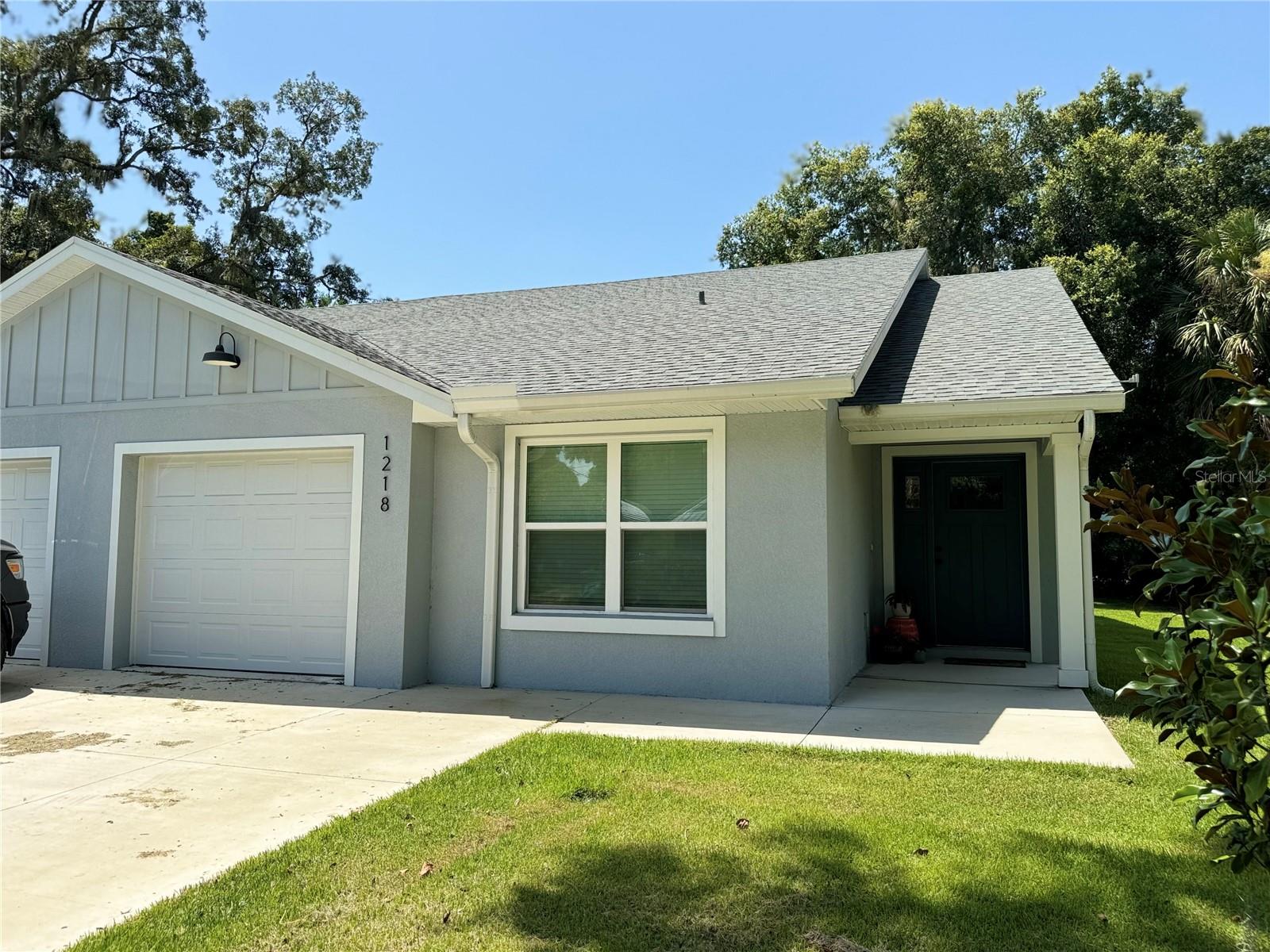 1218 LIBERTY AVE, MOUNT DORA, FL, 32757