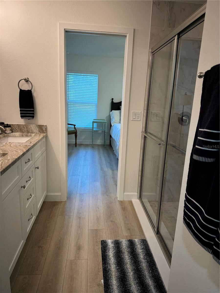 1218 LIBERTY AVE, MOUNT DORA, FL, 32757