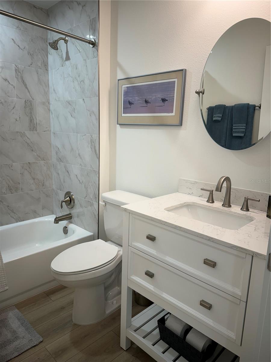 1218 LIBERTY AVE, MOUNT DORA, FL, 32757