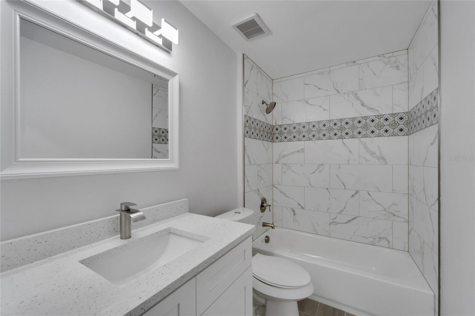 1613 ALHAMBRA CREST DR, RUSKIN, FL, 33570