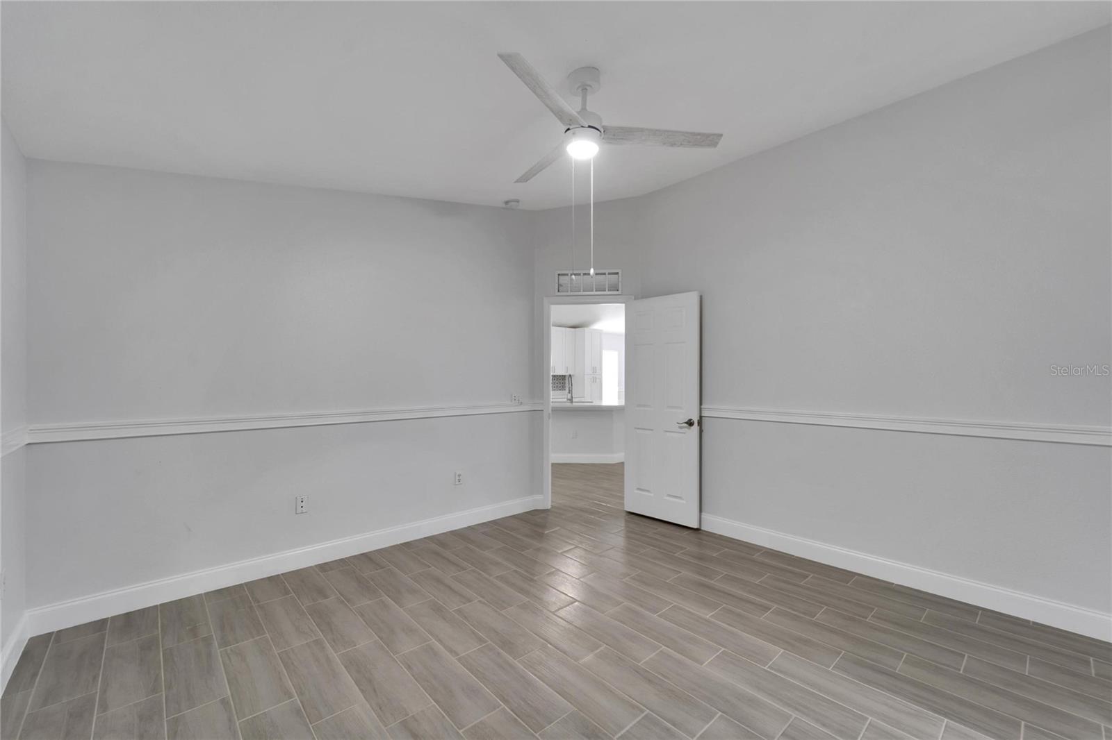 1613 ALHAMBRA CREST DR, RUSKIN, FL, 33570