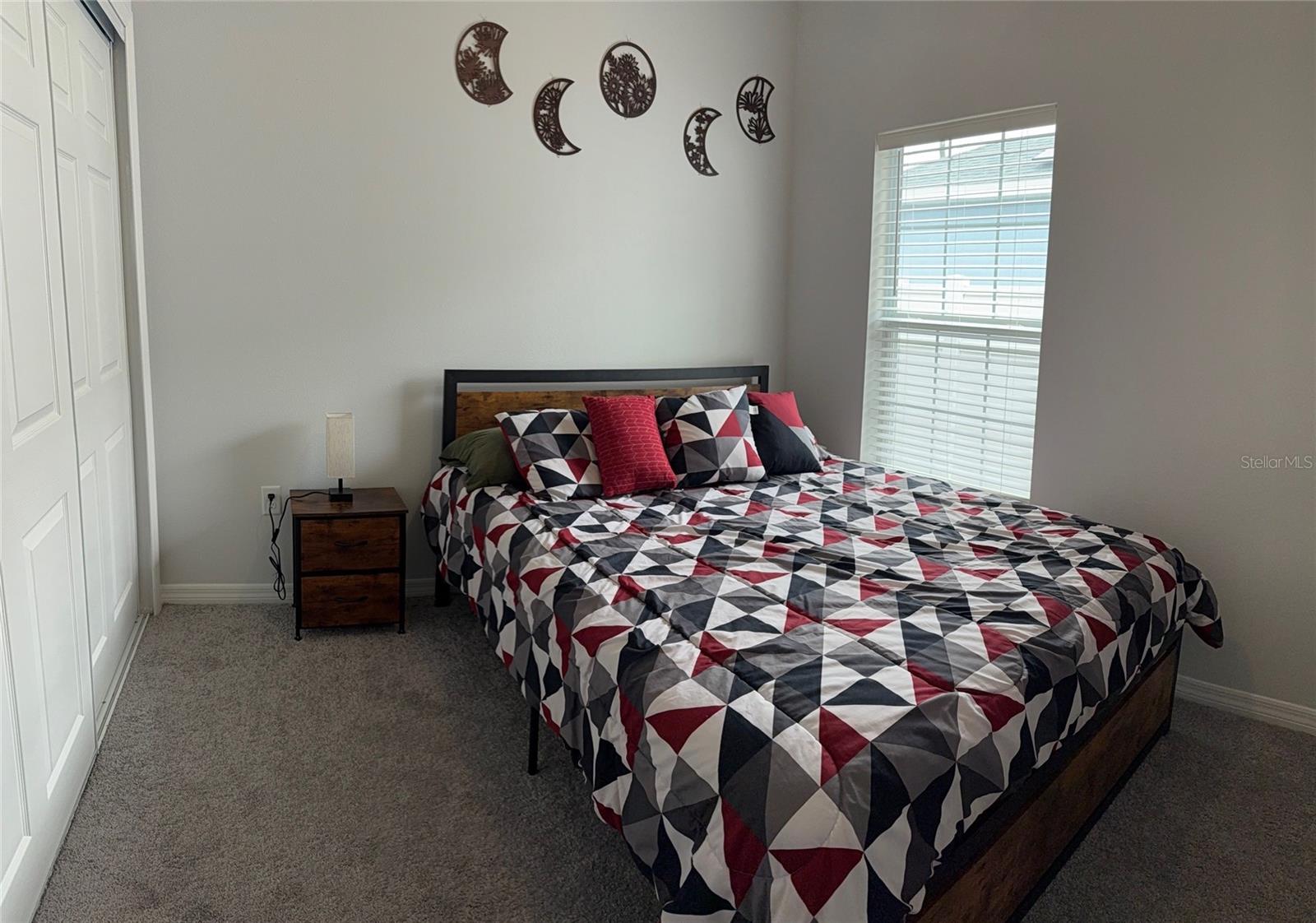 19 JAMES CT, DAVENPORT, FL, 33837