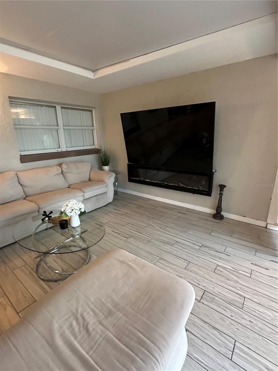 136 GODFREY AVE NE, PORT CHARLOTTE, FL, 33952