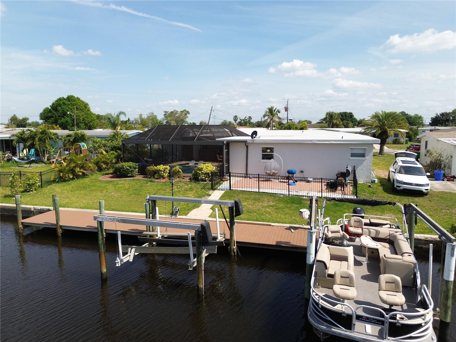 136 GODFREY AVE NE, PORT CHARLOTTE, FL, 33952
