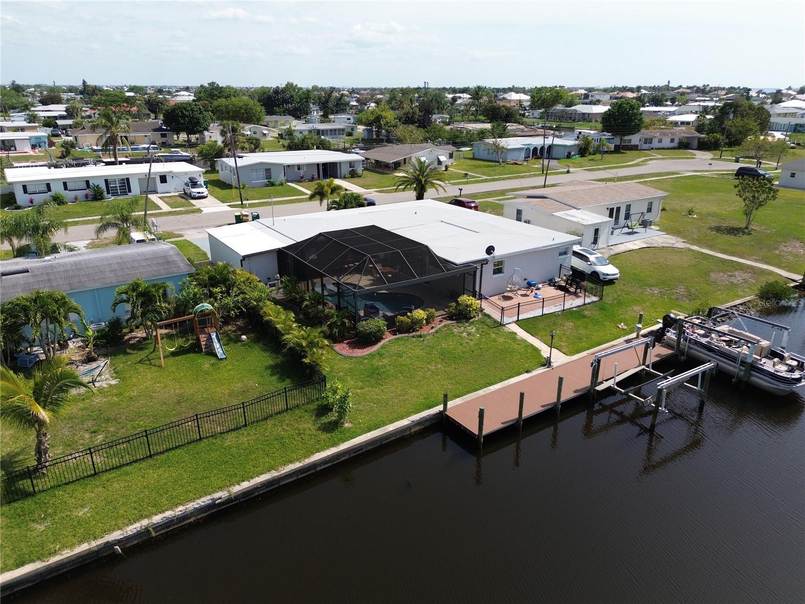 136 GODFREY AVE NE, PORT CHARLOTTE, FL, 33952